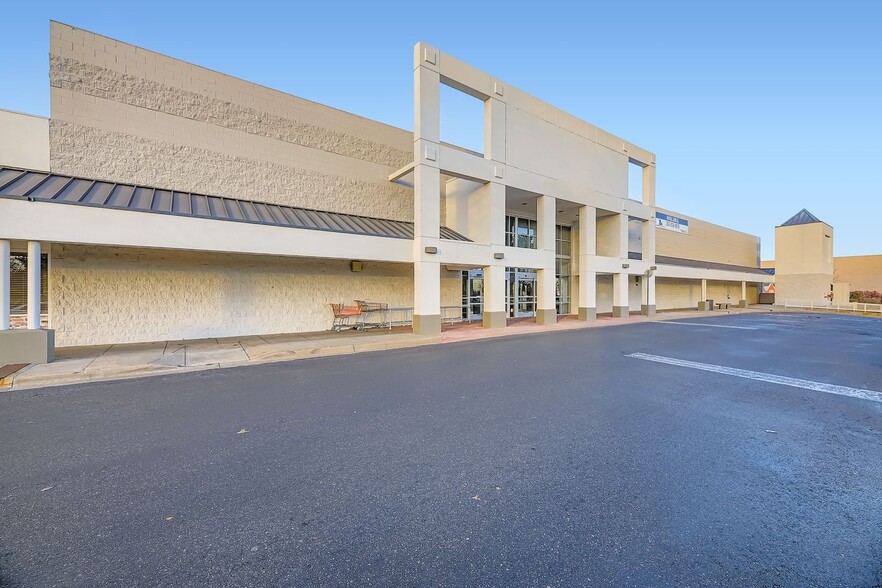 More Photos Of 7225 W 88th Ave, Westminster General Retail For Sale