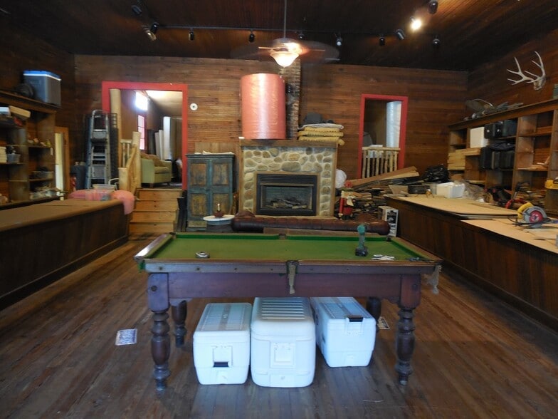 More Photos Of 10884 Nc Highway 105 S, Banner Elk Freestanding For Sale