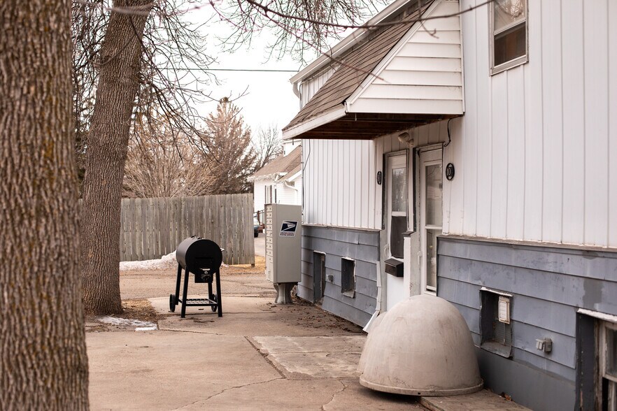 More Photos Of 1220 N Front St, Crookston Apartments For Sale