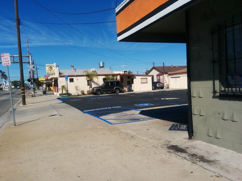 More Photos Of 16616-16622 S Normandie Ave, Gardena General Retail For Sale