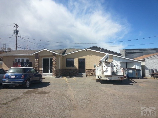 More Photos Of 521 Santa Fe Dr, Pueblo Warehouse For Lease