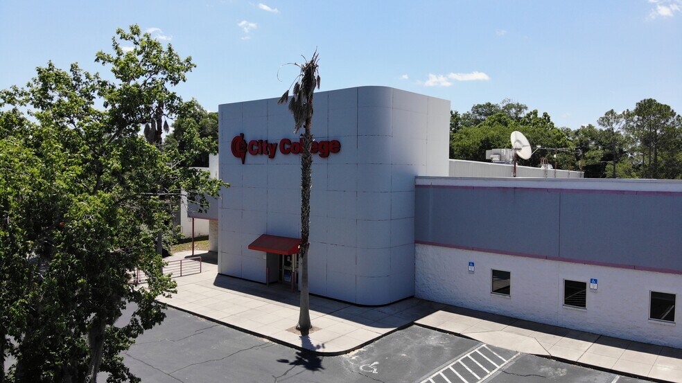 More Photos Of 7001 NW 4th Blvd, Gainesville Freestanding For Sale