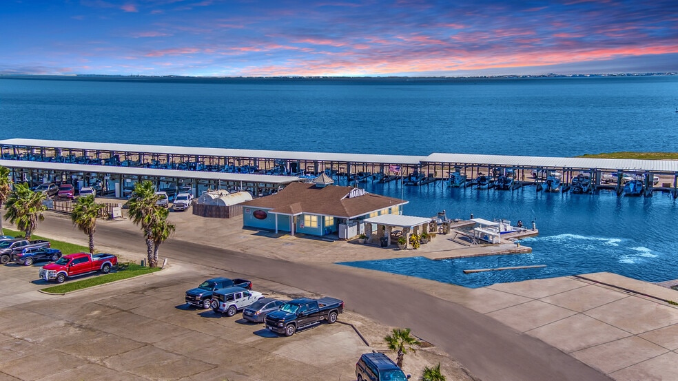 More Photos Of 4242 Laguna Shores Rd, Corpus Christi Marina For Lease