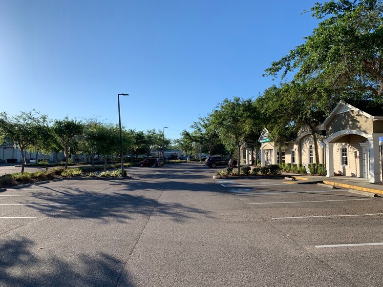 More Photos Of 5140 Deer Park Dr, New Port Richey Medical For Lease