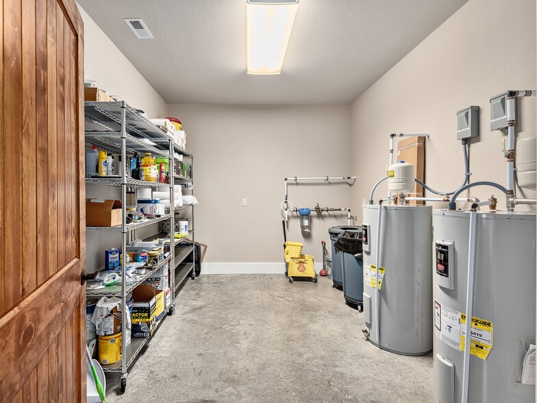 More Photos Of 355 Johnson Dr, Canton Specialty For Sale