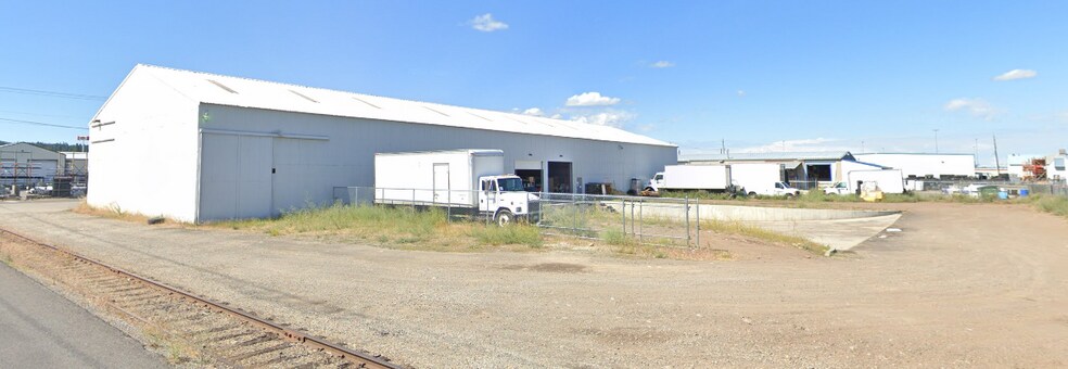 More Photos Of 6021 E Valleyway Ave, Spokane Warehouse For Lease