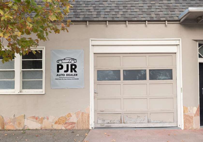 More Photos Of 1701-1707 Gum St, San Mateo General Retail For Sale