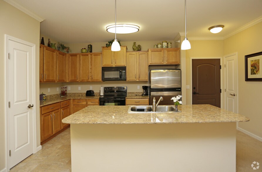More Photos Of 10225 City Walk Dr, Woodbury Apartments For Sale