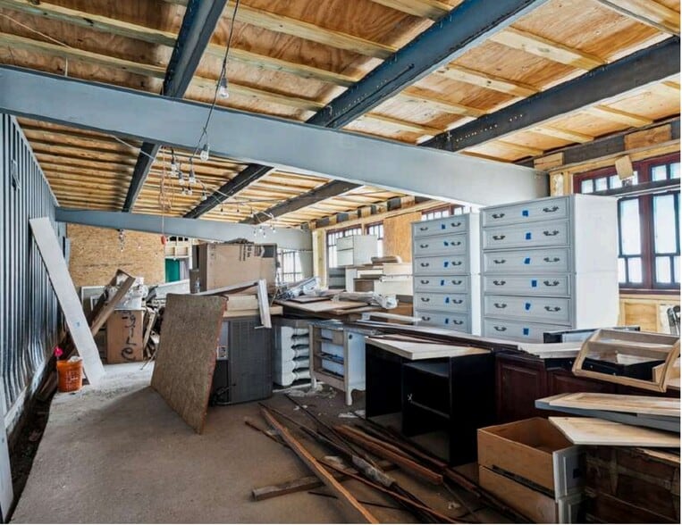 More Photos Of 1240 S Broad St, New Orleans Warehouse For Sale