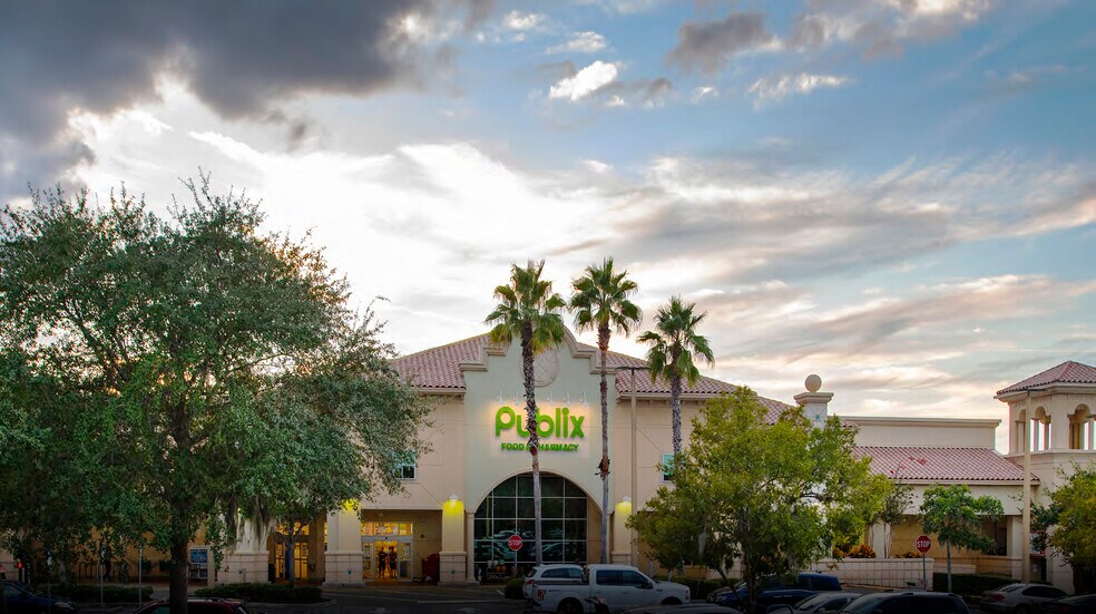 More Photos Of 4700-4744 S Apopka Vineland Rd, Orlando Unknown For Lease
