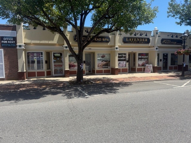 Primary Photo Of 187-191 Broadway, Amityville Storefront For Lease