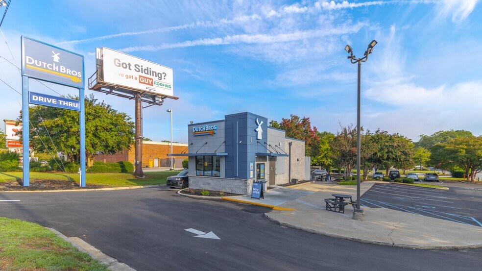 Primary Photo Of 2407 E North St, Greenville Restaurant For Sale