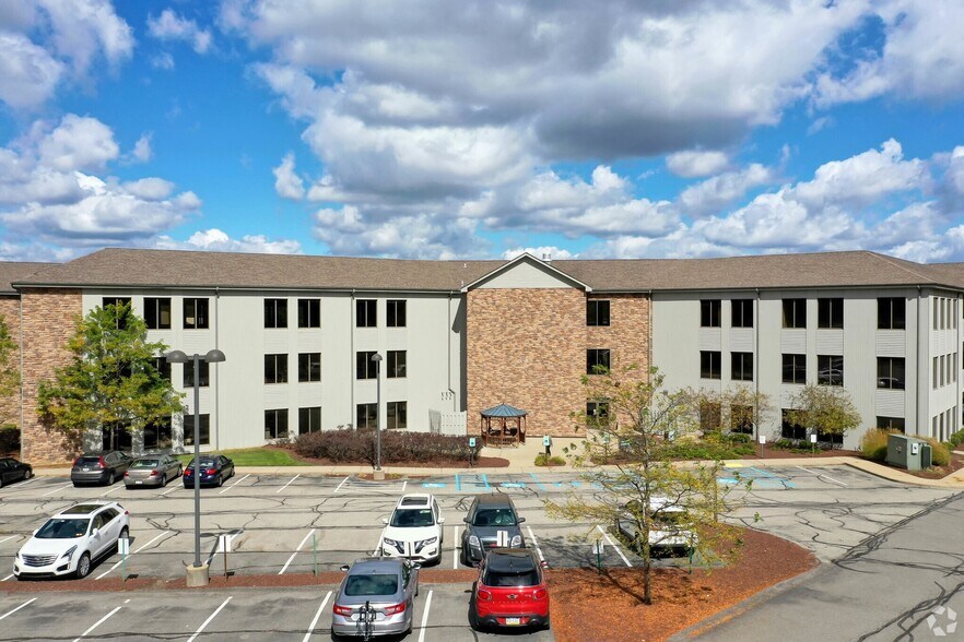 More Photos Of 7000 Stonewood Dr, Wexford Medical For Sale