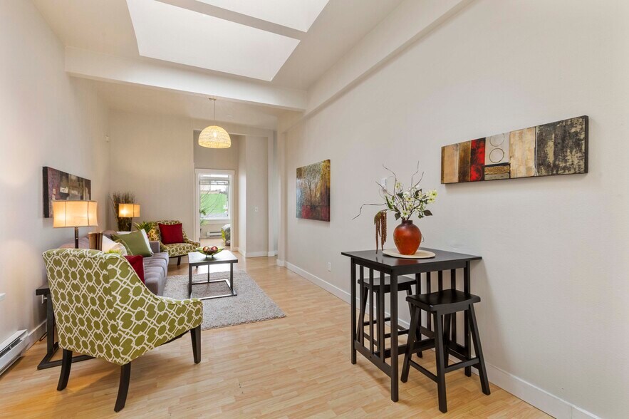 More Photos Of 410 Franklin St SE, Olympia Apartments For Sale