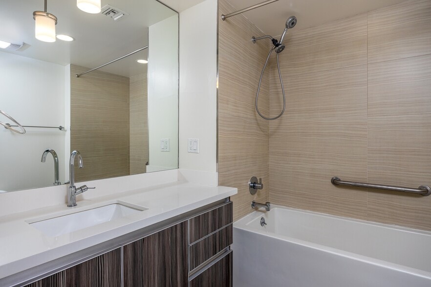 More Photos Of 119 Los Robles Ave, Pasadena Apartments For Sale