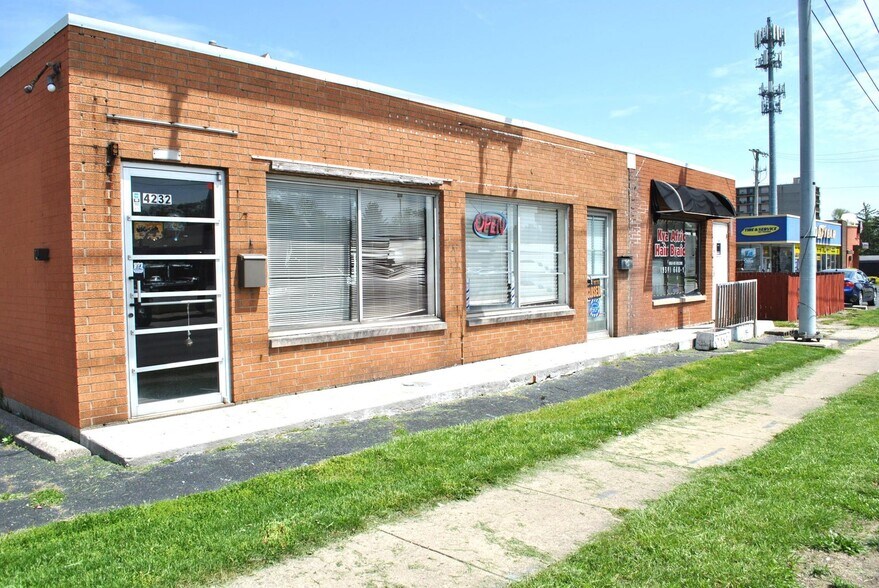 More Photos Of , Dayton General Retail For Sale