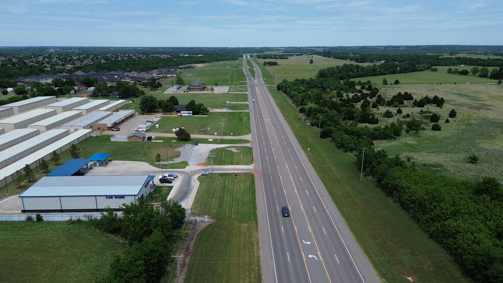More Photos Of 775 N Mustang Rd, Tuttle Carwash For Sale