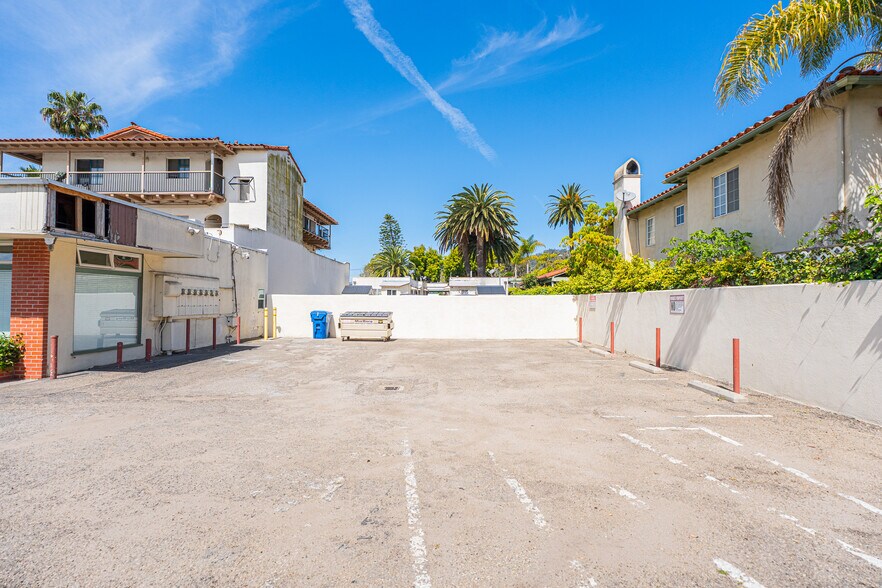 More Photos Of 422 N Milpas St, Santa Barbara Office For Sale