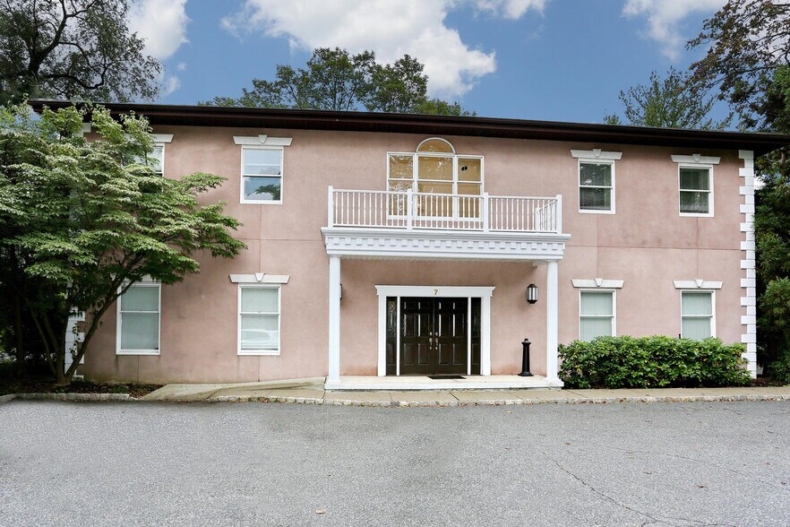 Primary Photo Of 7 Cedar St, Ramsey Office For Lease