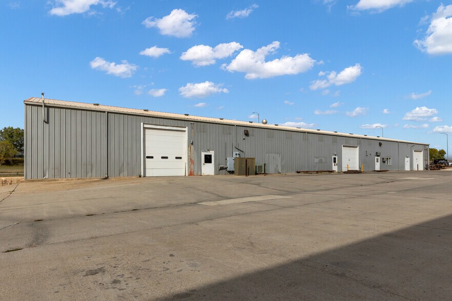 More Photos Of 2340-2380 Deadwood Ave N, Rapid City Manufacturing For Sale