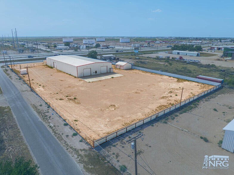 More Photos Of 1591 S US Highway 385, Andrews Warehouse For Lease