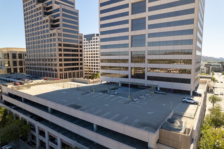 More Photos Of 550 N Brand Blvd, Glendale Office For Lease
