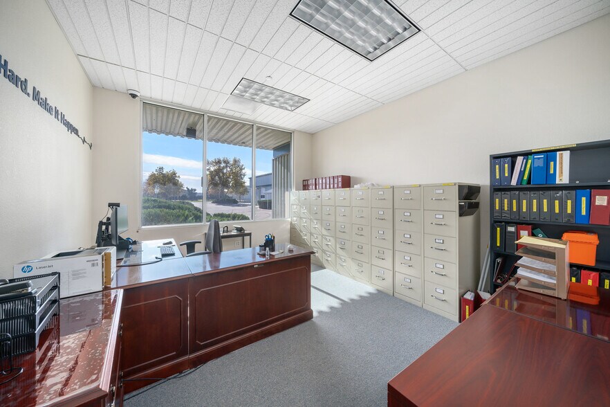 More Photos Of 4301 Second Wind Way, Paso Robles Office For Lease