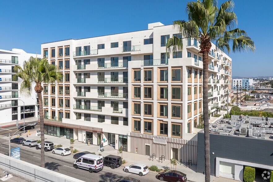 More Photos Of 10375 Washington Blvd, Culver City Apartments For Lease