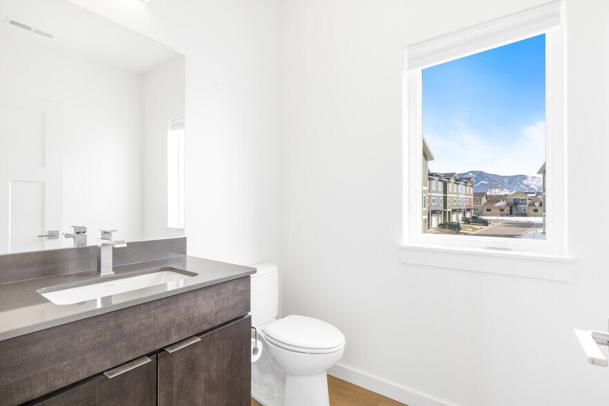 More Photos Of 2758 Catamount St, Bozeman Apartments For Sale