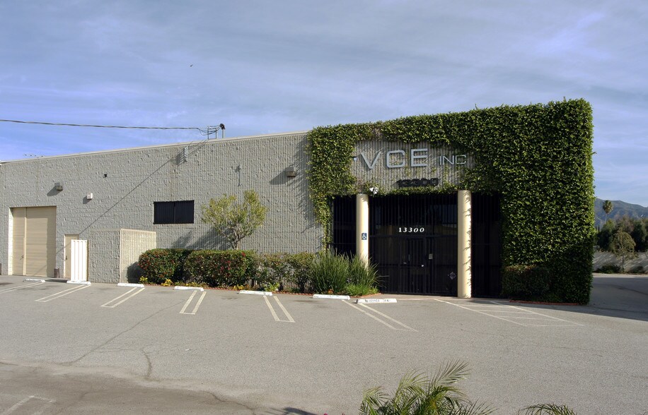 More Photos Of 13300 Ralston Ave, Sylmar Light Manufacturing For Lease