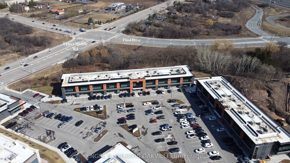 More Photos Of 1939 Ironoak Way, Oakville Office For Sale