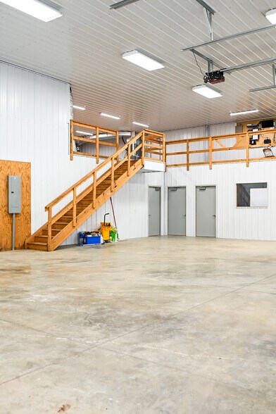 More Photos Of 23367 US 23, Circleville Industrial For Lease