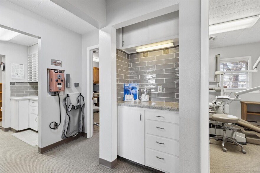 More Photos Of 7700 W 14th Ave, Lakewood General Retail For Sale