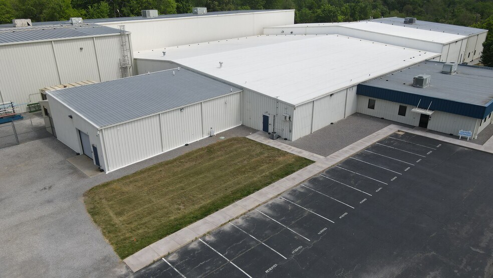 More Photos Of 12954 Fountain Run Rd, Fountain Run Industrial For Sale