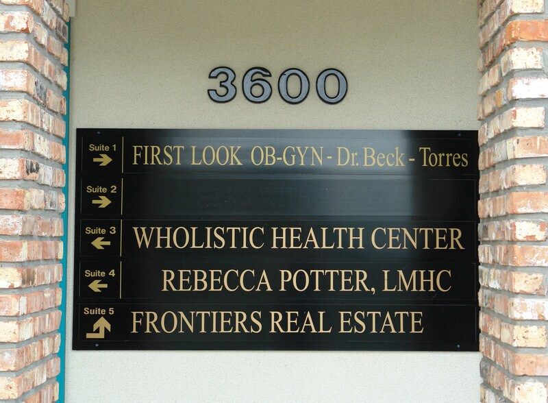 More Photos Of 3600-3650 Forest Hill Blvd, West Palm Beach Medical For Lease
