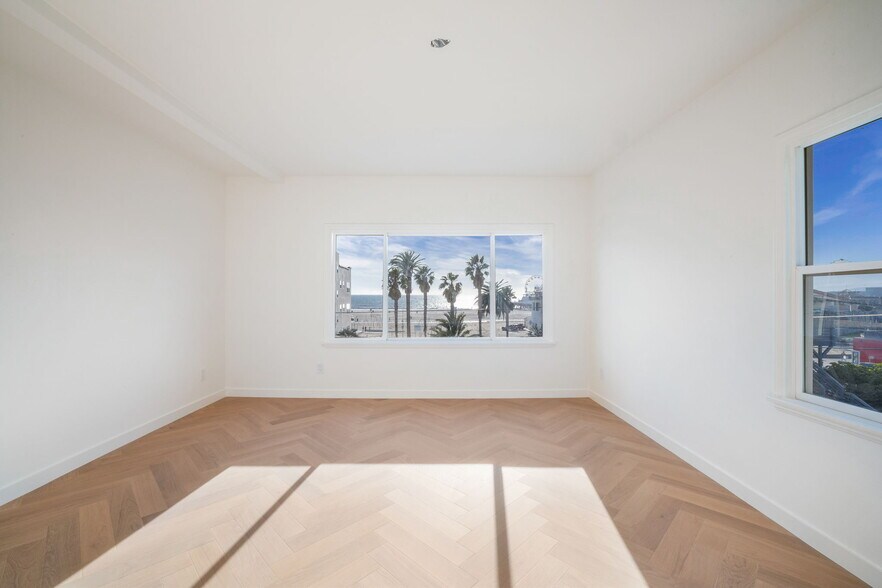 More Photos Of 1661 Appian Way, Santa Monica Apartments For Sale