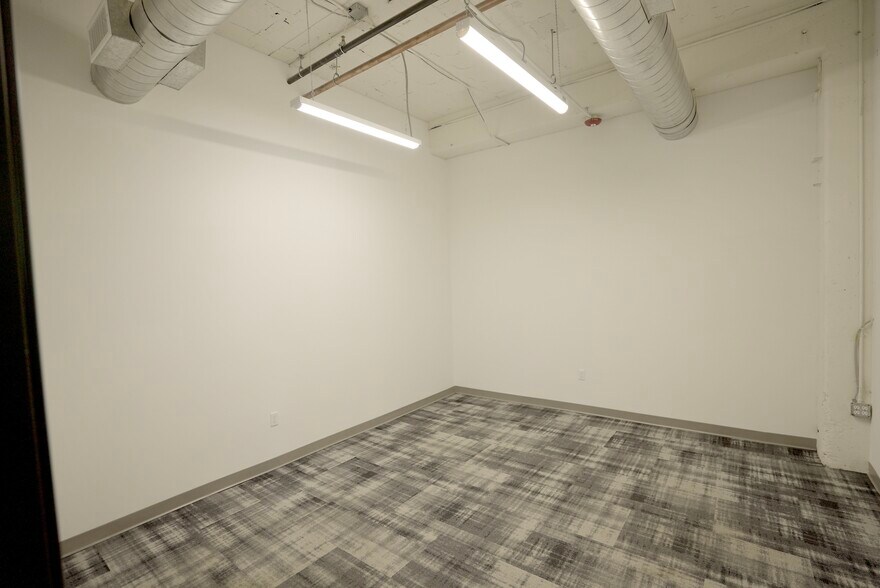 More Photos Of 1355 Palmetto St, Los Angeles Loft Creative Space For Lease