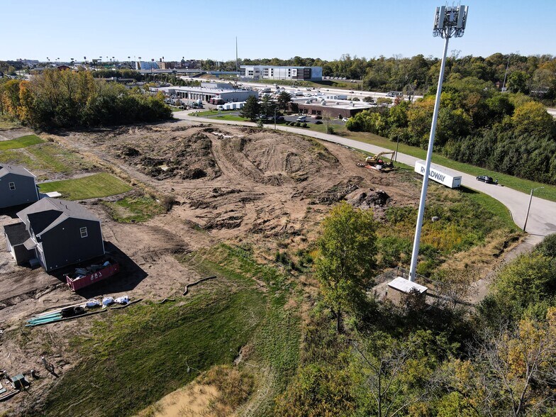 More Photos Of 7825 Poe Ave, Dayton Land For Lease