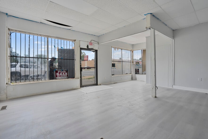 More Photos Of 19403 W Warren Ave, Detroit Storefront Retail Residential For Sale