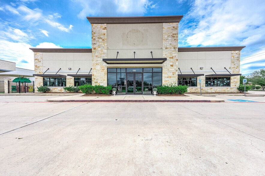 More Photos Of 12152 Shadow Creek Pky, Pearland Daycare Center For Lease
