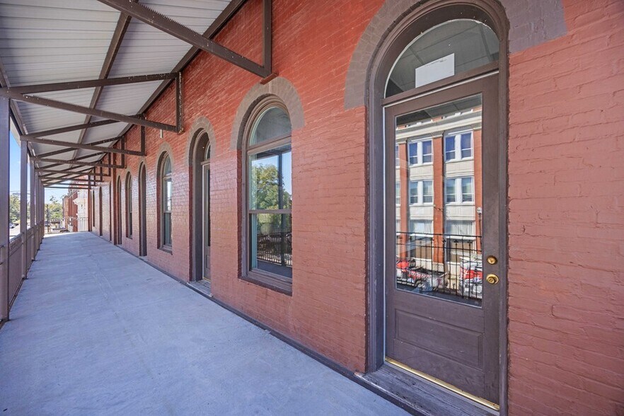 More Photos Of 219 E Screven St, Quitman Storefront Retail Office For Sale