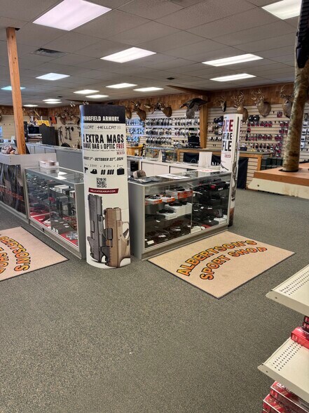 More Photos Of 3400 US Highway 30, Warsaw General Retail For Lease