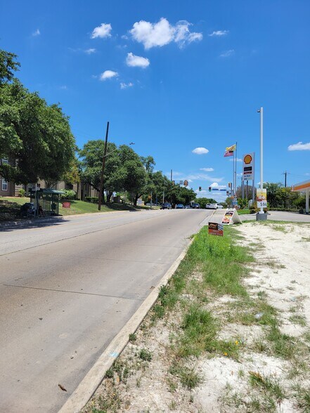 More Photos Of 4020 Medical Dr & Horizon Hill Blvd, San Antonio Land For Sale