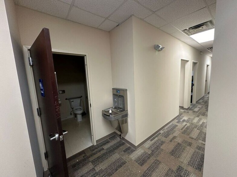 More Photos Of 1070-1078 Classic Rd, Apex Showroom For Sale