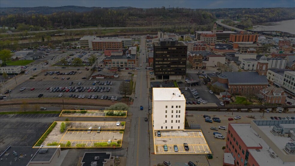 More Photos Of 601 Avery St, Parkersburg Office For Sale