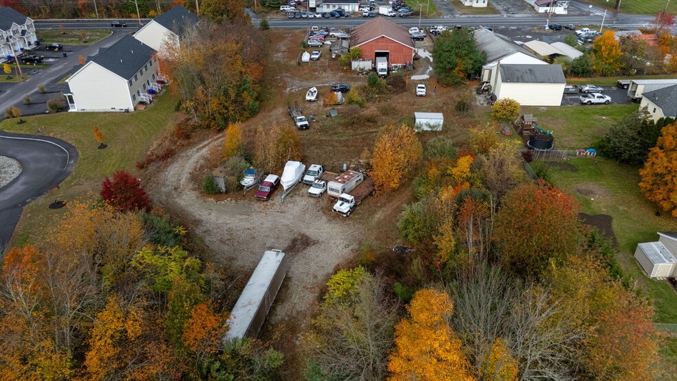 More Photos Of 634 Winthrop St, Taunton Flex For Sale