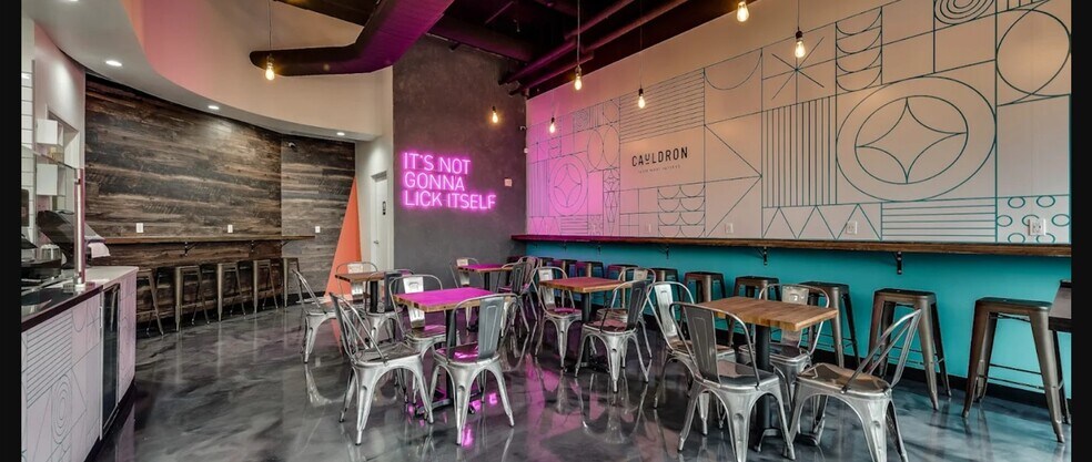 More Photos Of 3001 Knox St, Dallas Office For Lease