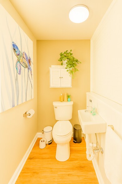 More Photos Of 277 Willbrook Blvd, Pawleys Island Office For Sale