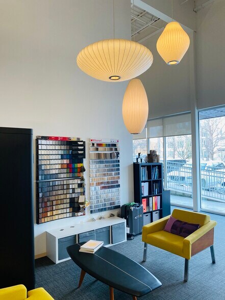 More Photos Of 2301 E Riverside Dr, Austin Storefront Retail Office For Lease