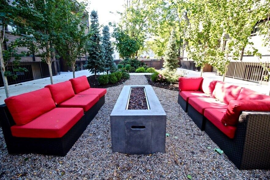 More Photos Of 4916 Grand Ave, Kansas City Apartments For Sale